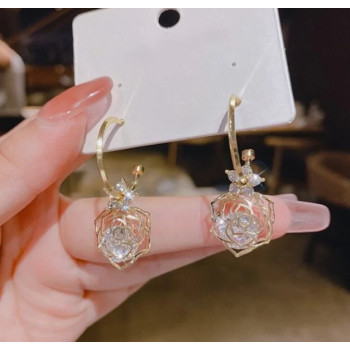 Серьги Розы с камнем, золотистые 4*2см