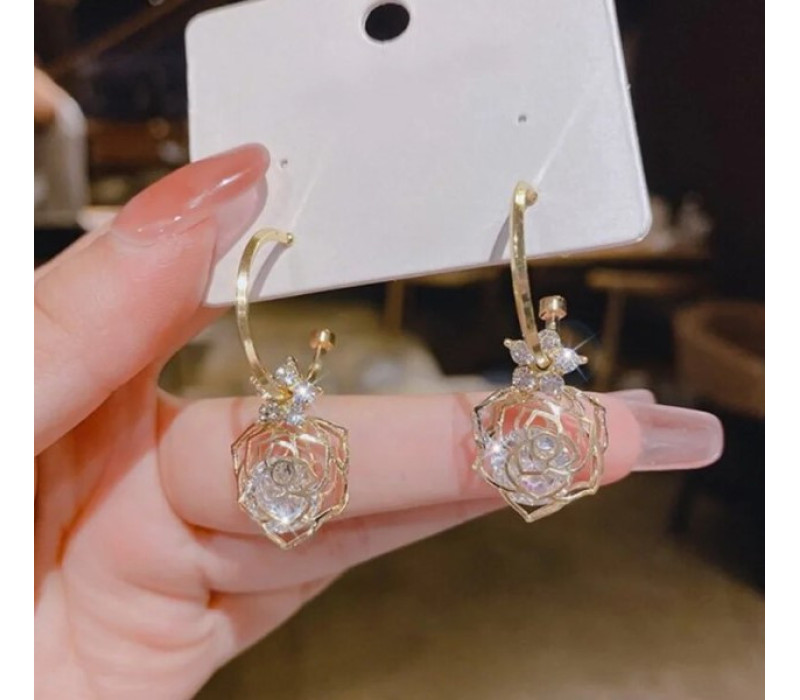 Серьги Розы с камнем, золотистые 4*2см