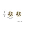 Элегантные серьги-гвоздики Цветок,1.5*1.5см