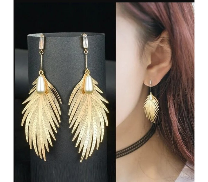 Висячие серьги перья, золотистого цвета, 8*3см