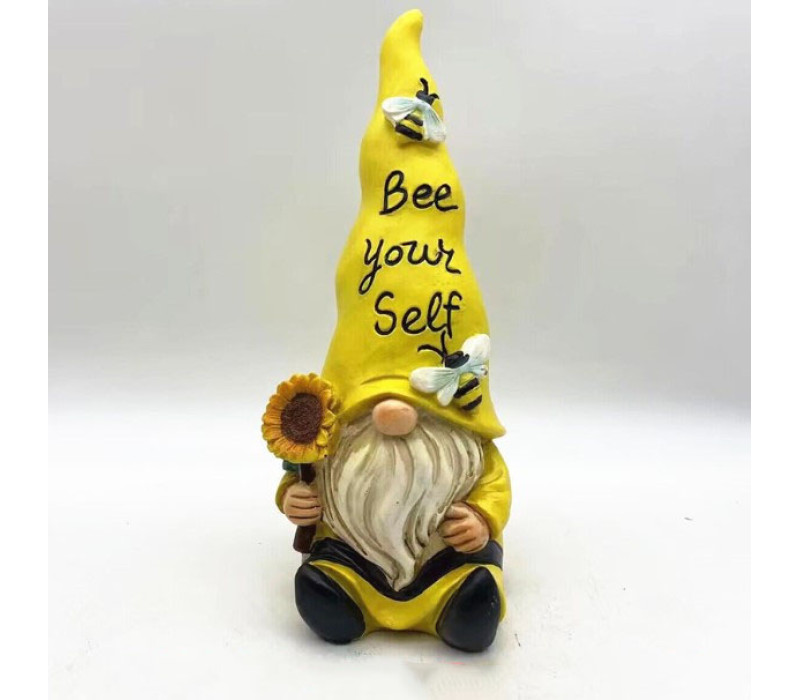 Статуэтка  Гном "Bee your self".