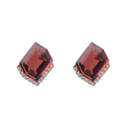 Серьги-гвоздики Красный камень, 2*1,7см