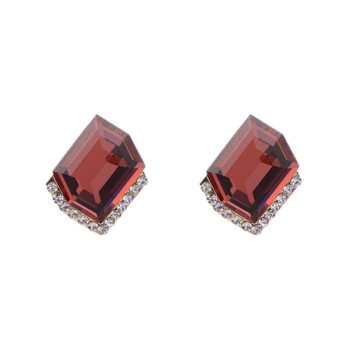 Серьги-гвоздики Красный камень, 2*1,7см