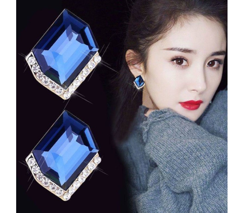 Серьги-гвоздики Синий камень, 2*1,7см