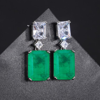 Серьги Изумрудный багет, 3*1см